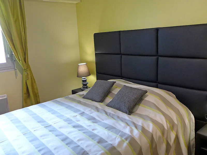 **  Le Du Guesclin Hotel Saint-Malo France